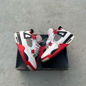 Jordan 4 Fire Red 2020
